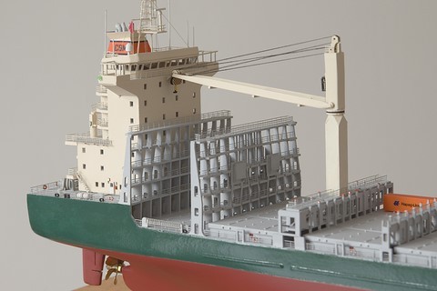 Maquette de bateau : porte-conteneur Cape Nelson vue-arrière