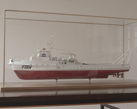 Silver Fish, navire de support pour les plate-formes pétrolières