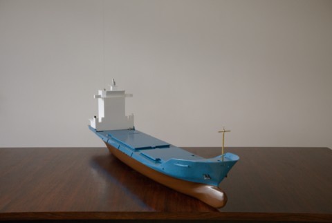 Porte-conteneur bleu RC